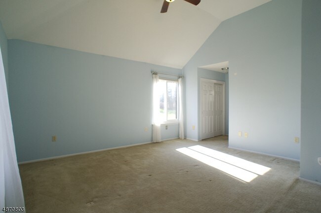 Building Photo - 6 Magnolia Path