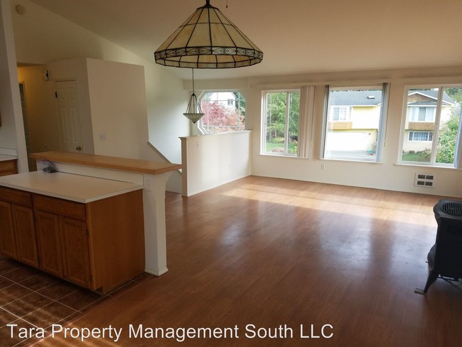 Building Photo - 4346 Shadowood Dr