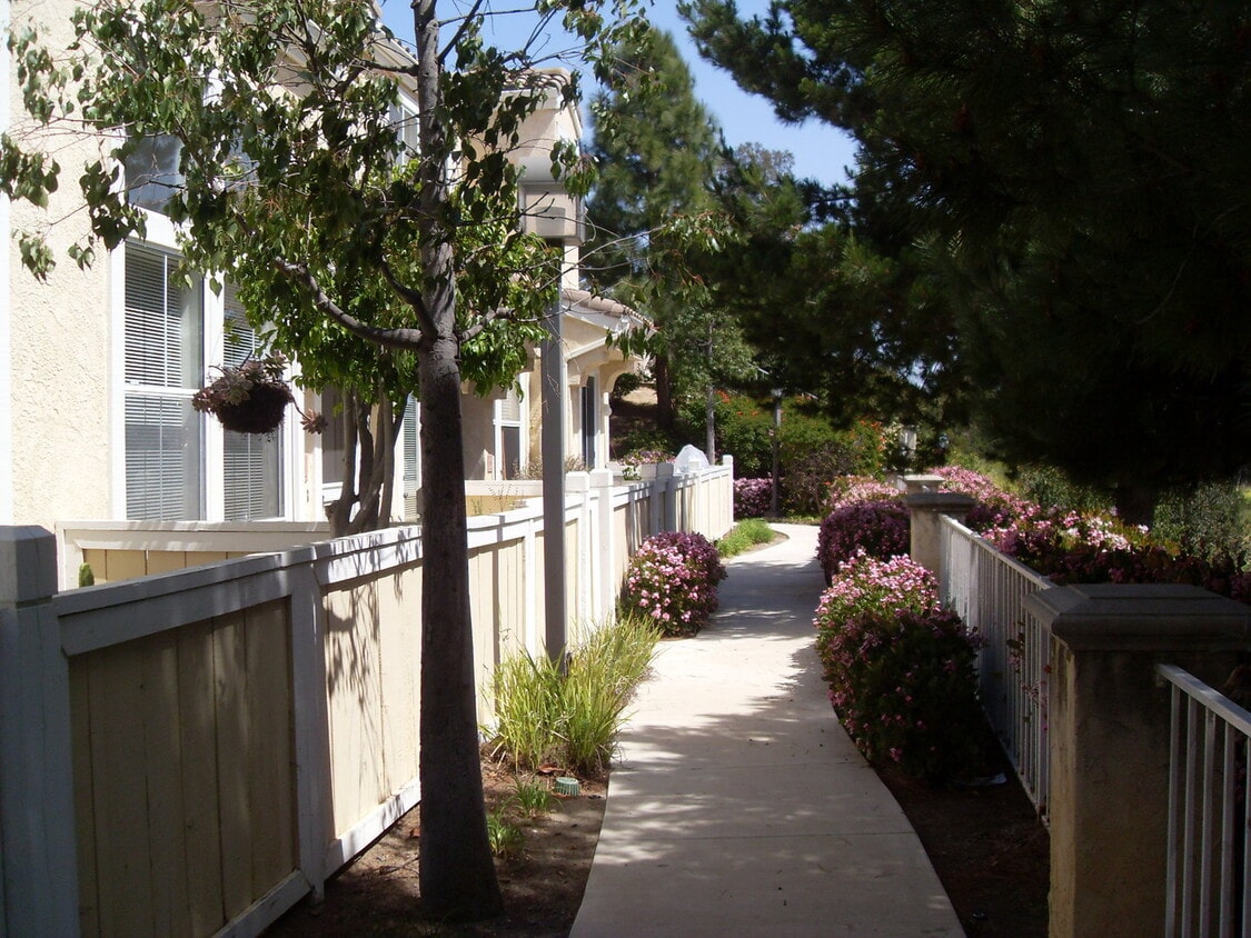Primary Photo - 2 BR / 2.5 BA 1420SQFT Chula Vista Apartment