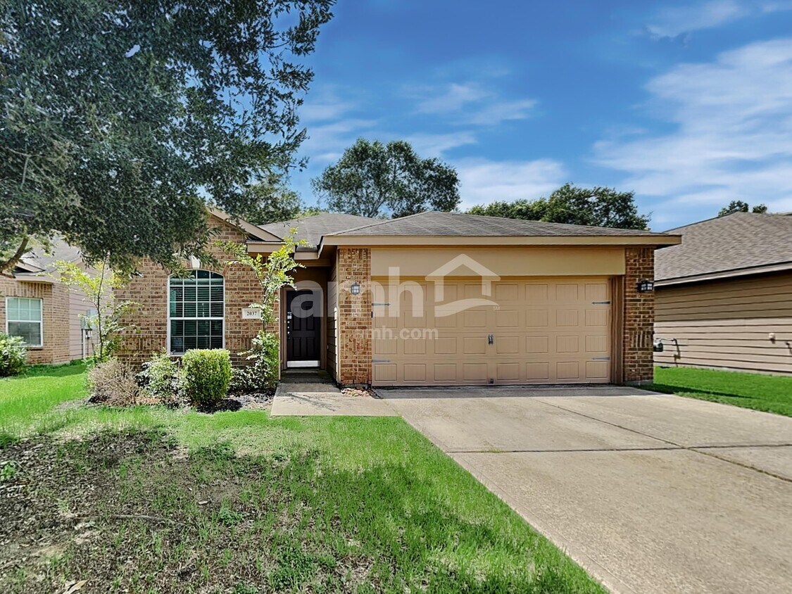 Foto principal - 2037 Vanamen Ct