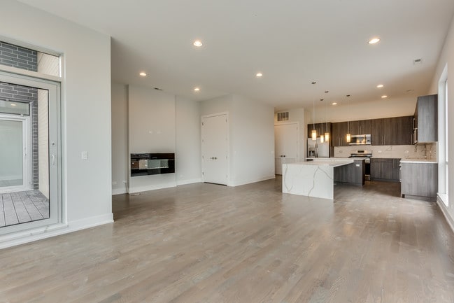 Foto del edificio - 2805 W Cortland St