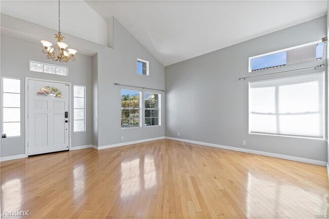 Foto del edificio - 4 br, 3 bath House - 5555 Shady Creek Ln