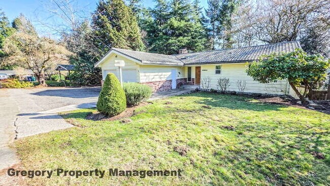 Building Photo - Spacious 5-Bedroom Kirkland Home – Daylight Basement, RV Parking, Quiet Private Drive & Top Schools!