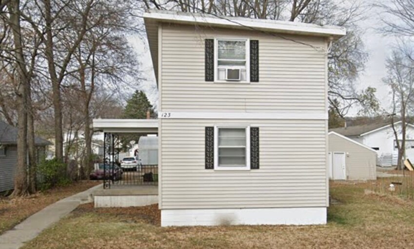 Foto principal - 123 9th St NE