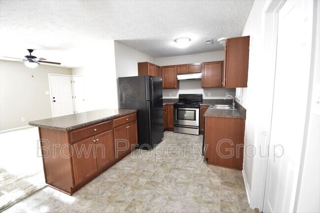 Foto del edificio - 3708 Persimmon Rd