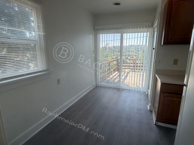 Foto del edificio - 720 SW 5th St