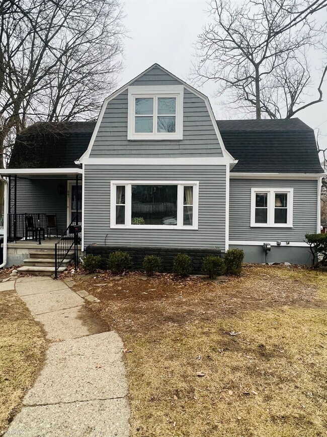 Foto del edificio - 4 br, 2 bath House - 841 W Washington St 8...