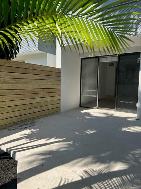 Building Photo - 2180 Brickell Ave