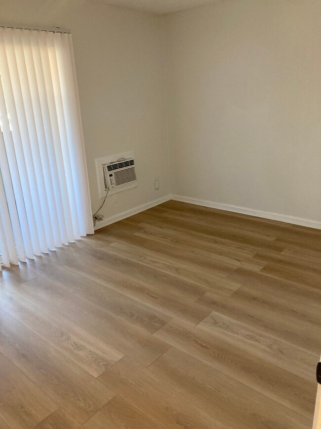 Foto del edificio - The Regent