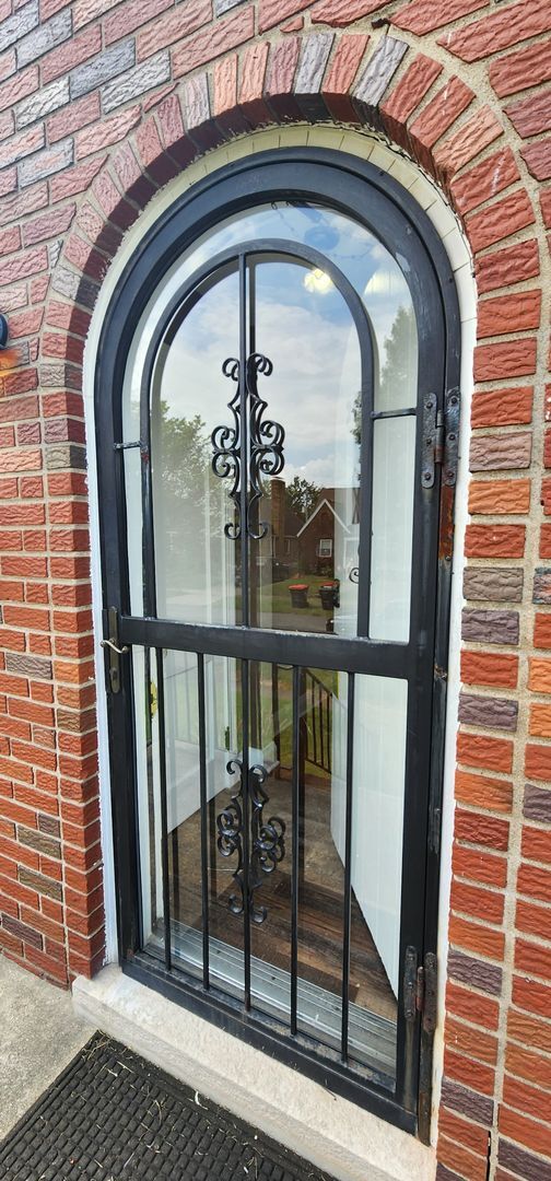 Foto del edificio - Welcome to this charming 3-bedroom, 2-bath...