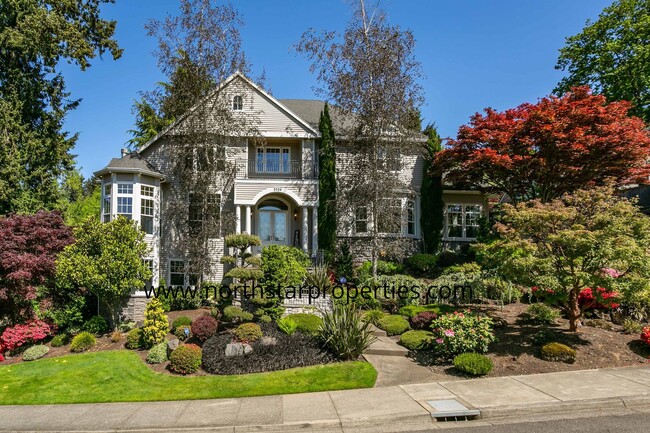 Building Photo - Stunning Home in Hidden Creek