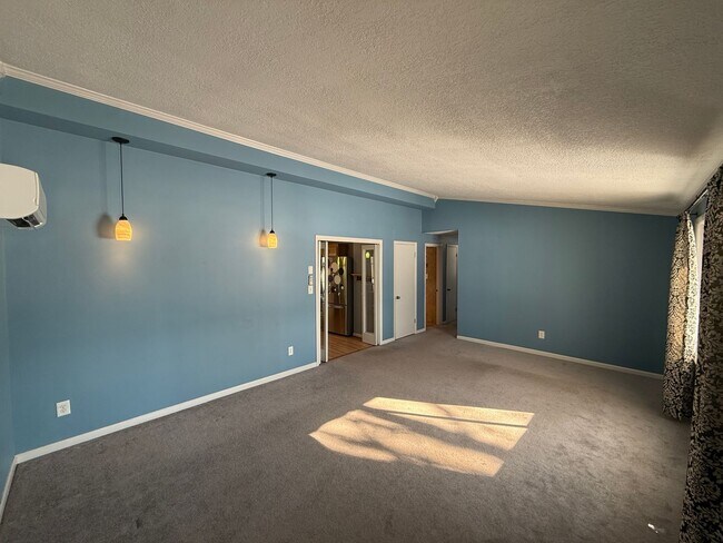 Foto del edificio - 7215 Shady Ln