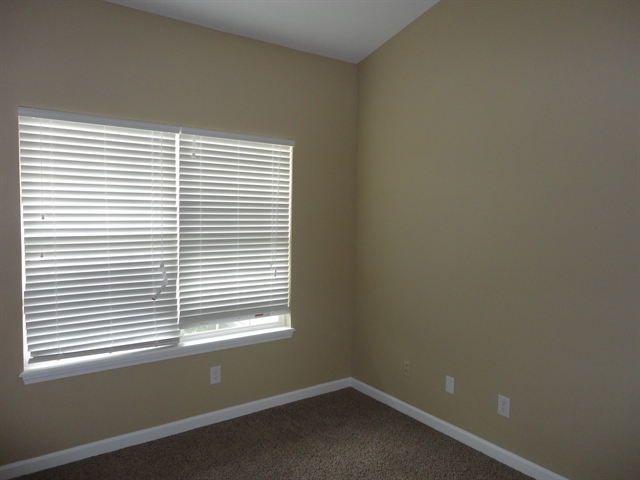 Building Photo - 10401 Sand Creek Blvd