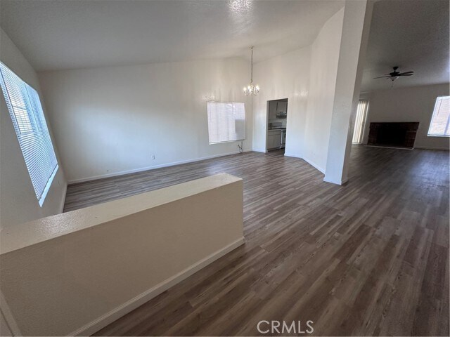 Building Photo - 11209 Desert Rose Dr