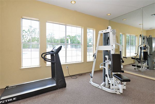 Building Photo - 12835 Cedar Forest Dr