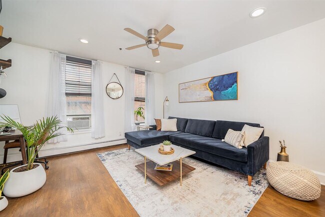 Foto del edificio - 1115 Willow Ave