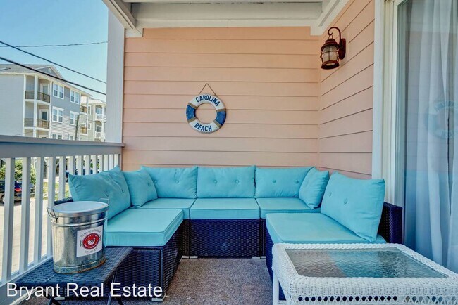 Building Photo - 2 br, 2 bath House - 1609 Carolina Beach A...