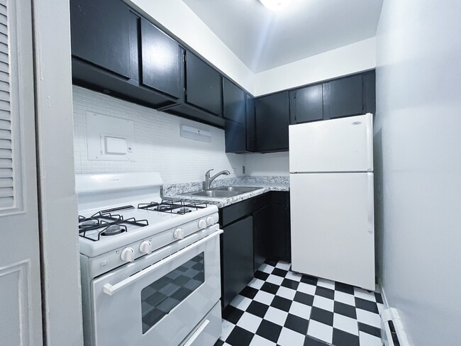 Foto del edificio - 736 W Buena Ave