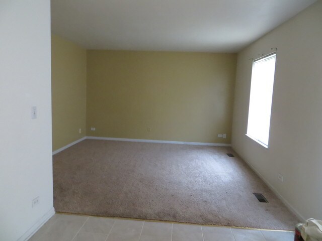 Foto del edificio - 880 Teasel Ln