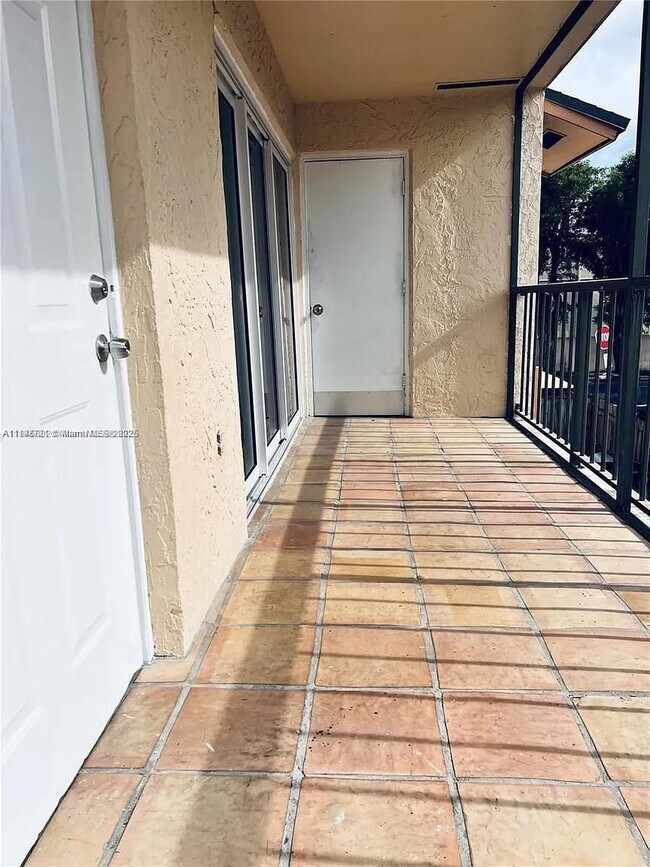 Foto del edificio - 15617 SW 86th Terrace