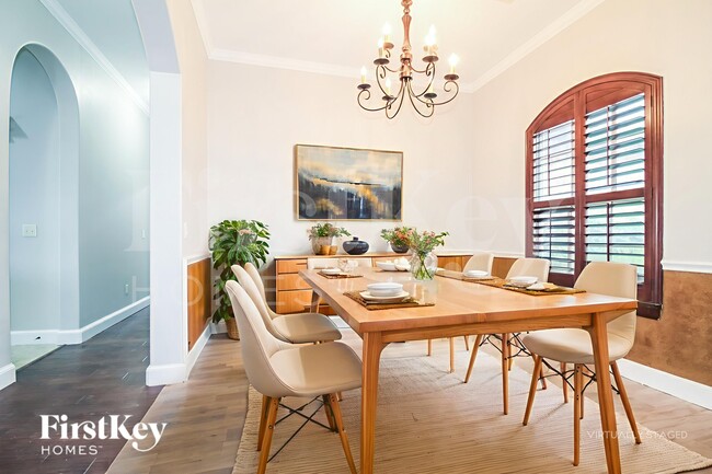 Building Photo - 13705 Verona Strada