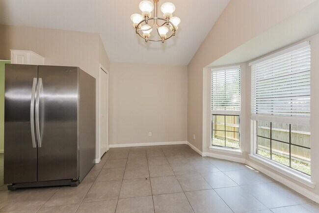 Building Photo - 2811 Galemeadow Dr