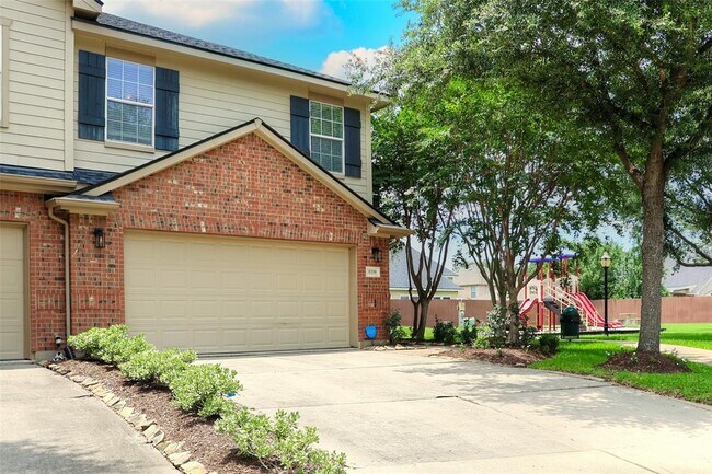 Foto del edificio - 5339 Canyon Hollow Dr