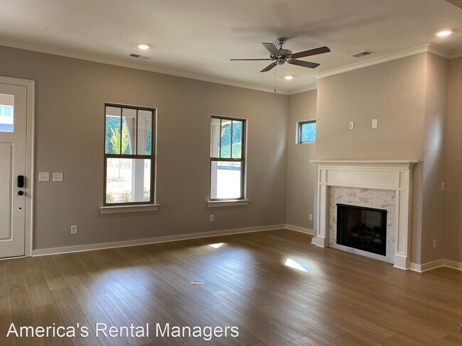 Building Photo - 3 br, 2.5 bath House - 1141 Skylar Terrace