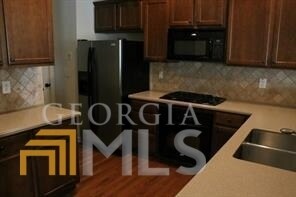 Foto del edificio - 5030 Hastings Terrace