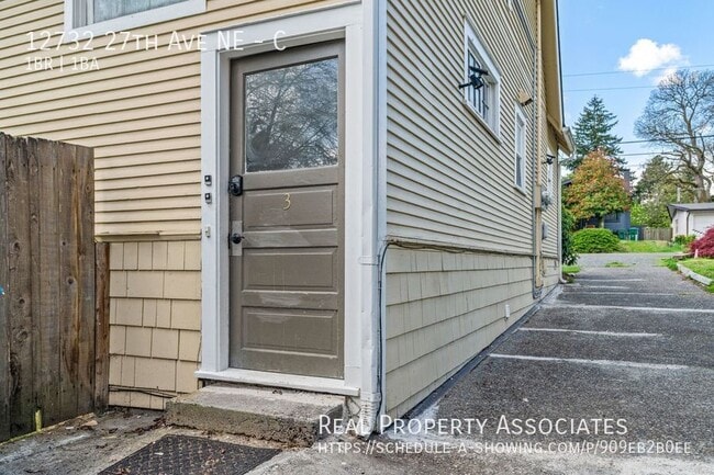 Foto del edificio - 12732 27th Ave NE