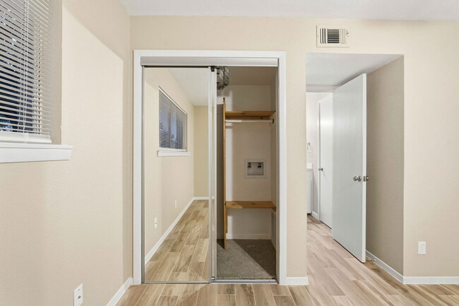 Foto del edificio - 309 Stratford St