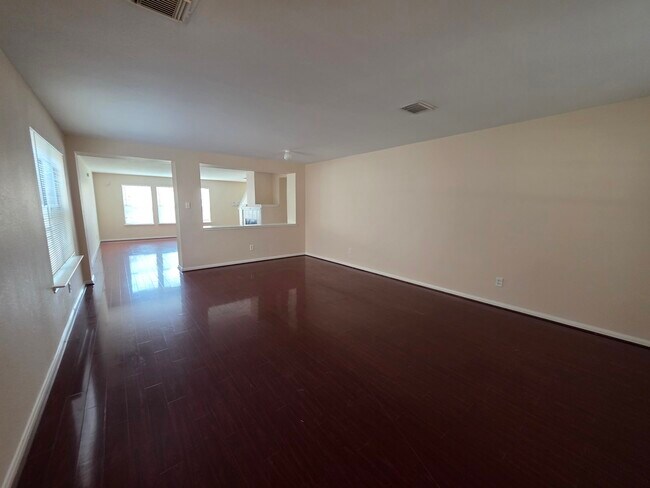 Foto del edificio - 15127 Blue Creek Ranch Dr