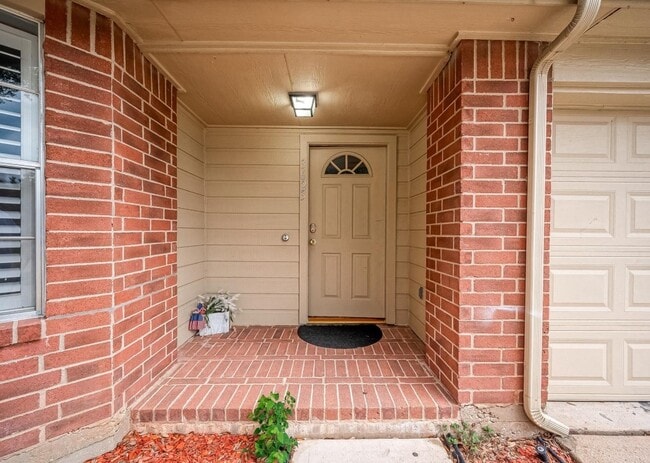 Foto del edificio - 3623 Campfield Ct