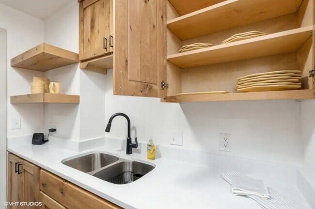 Foto del edificio - Vineyard Investors - 4