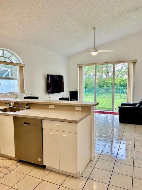 Foto del edificio - 670 NW 154th Ave