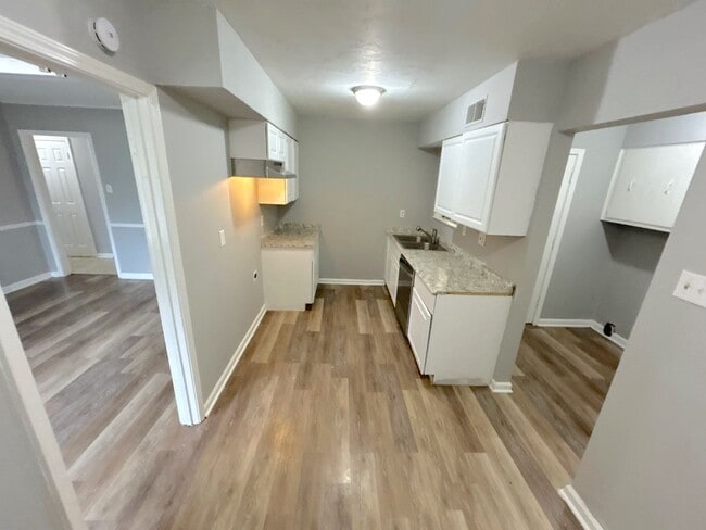 Photo - 3436 Ridgemont Ave House