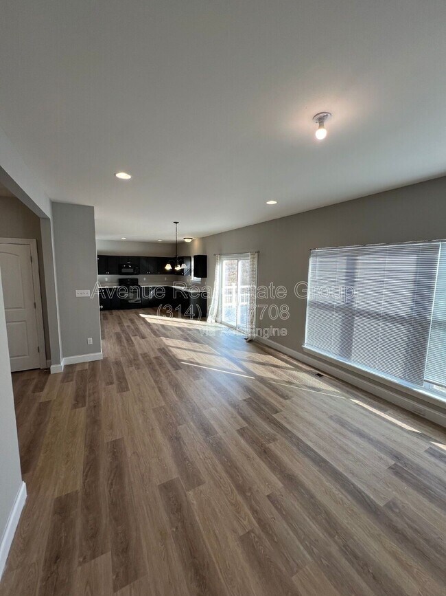 Foto del edificio - 486 Timber Valley Trail