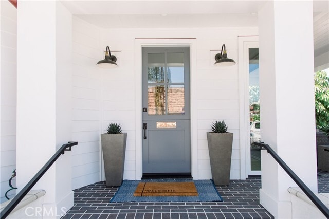 Building Photo - 126 Ruby Ave