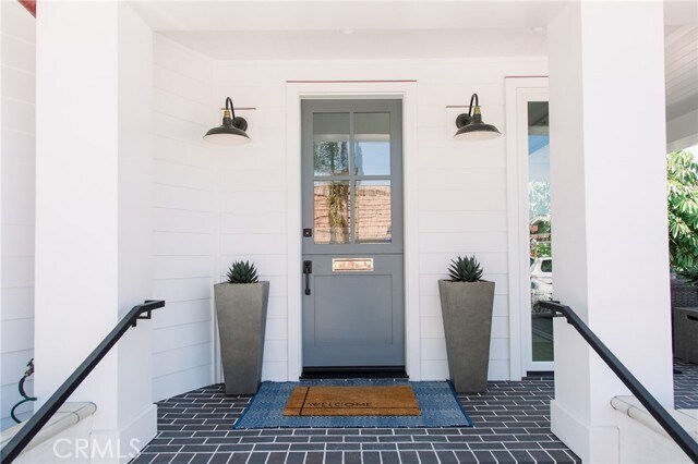 Foto del edificio - 126 Ruby Ave