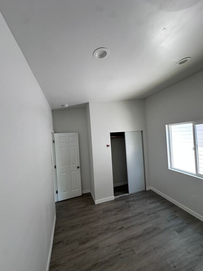 Foto del edificio - Newly renovated 2 bedroom house close to M...