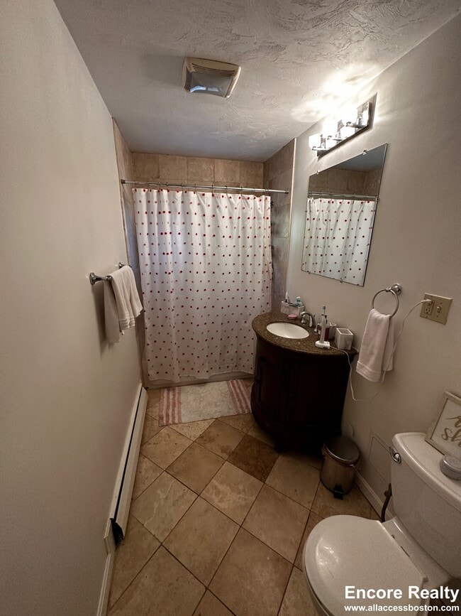 Building Photo - 63 Selkirk Rd