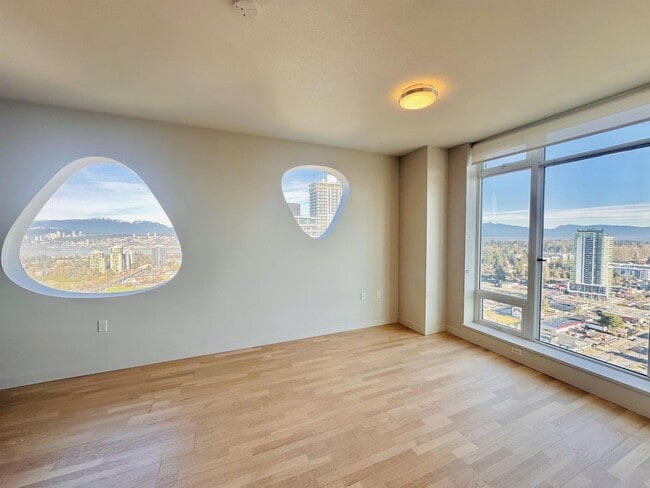 Building Photo - 13495 Central Ave