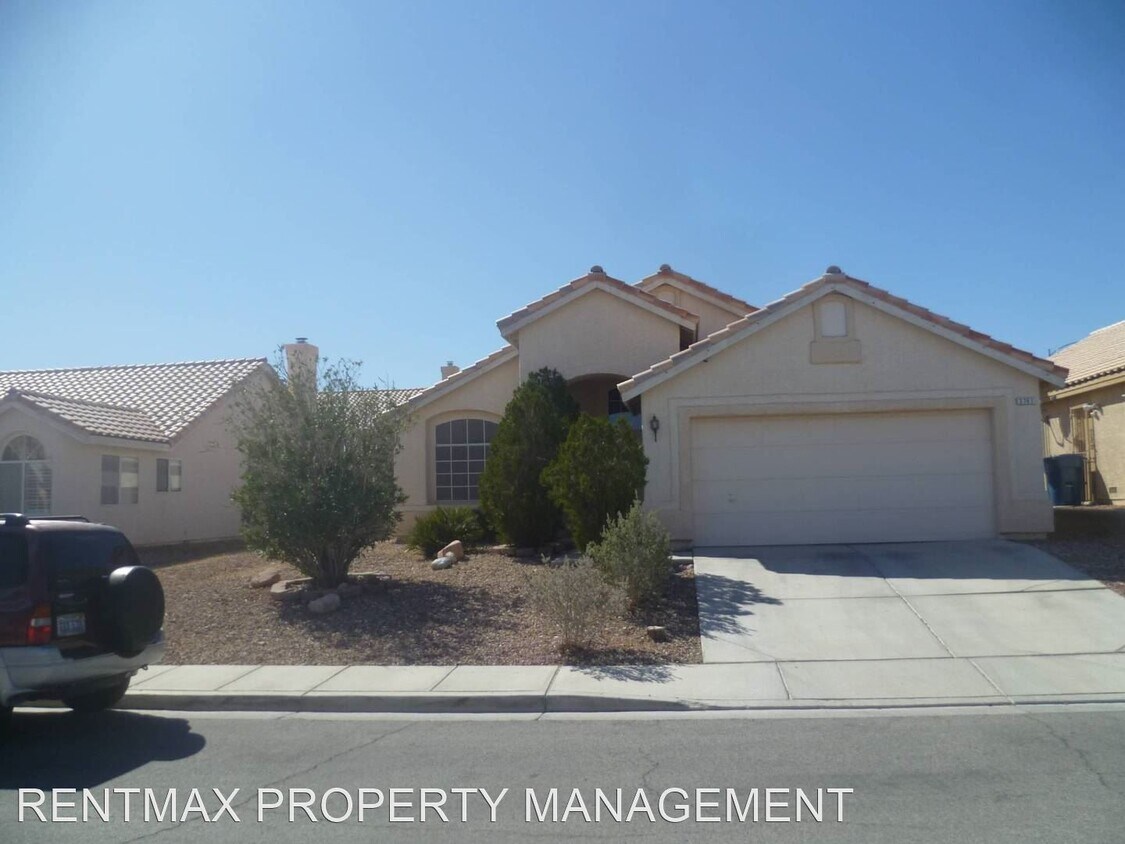 Foto principal - 3 br, 2 bath House - 3741 YELLOW JASMINE DR