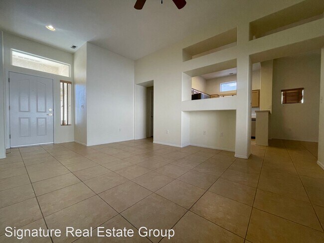 Foto del edificio - 2 br, 2 bath House - 2265 Hot Oak Ridge St.