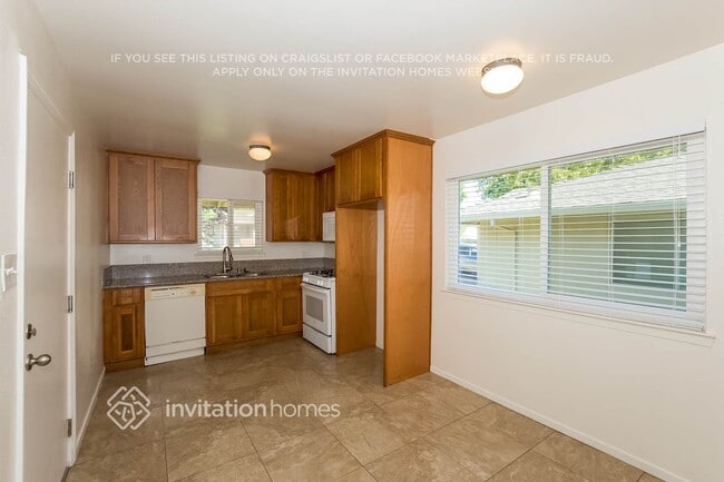 Building Photo - 5808 Westfield St