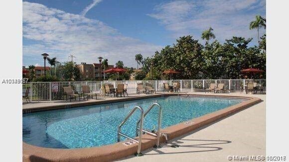 Foto del edificio - 5020 NW 79th Ave