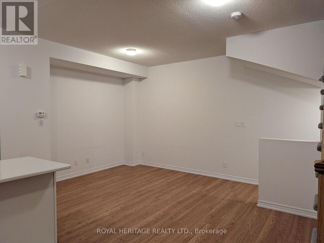 Building Photo - 1099 Lockie Dr