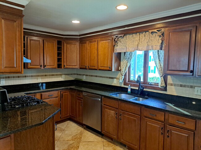 Foto del edificio - 158 Baker St