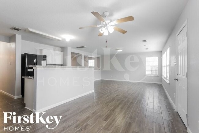 Building Photo - 11210 Flying Geese Ln