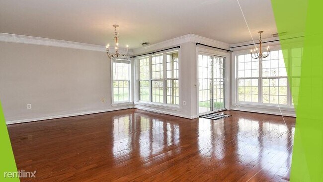 Building Photo - 2 br, 2 bath Condo - 11200 Rienzi PL 101 U...